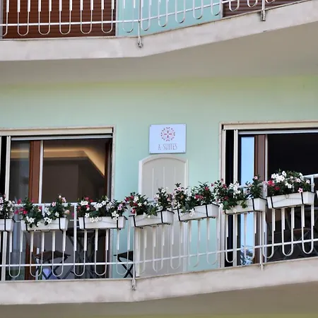 A Suites-3